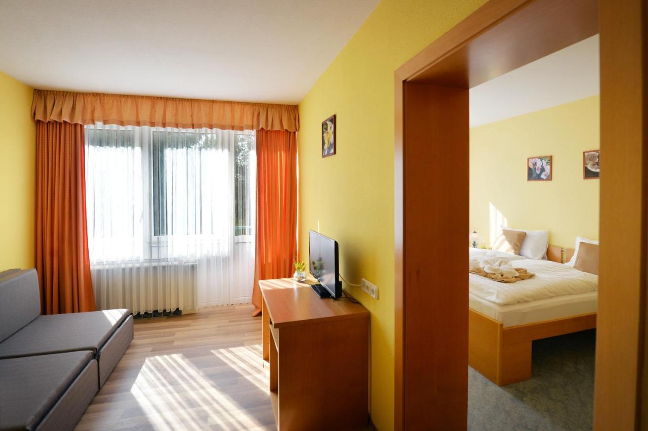 Panorama Hotel Noszvaj Ngoại thất bức ảnh